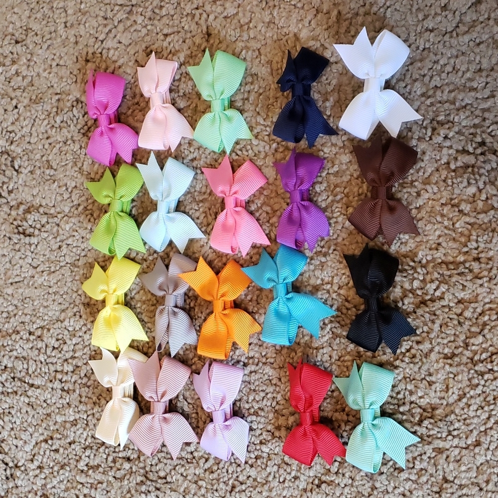 16 bows for baby girl